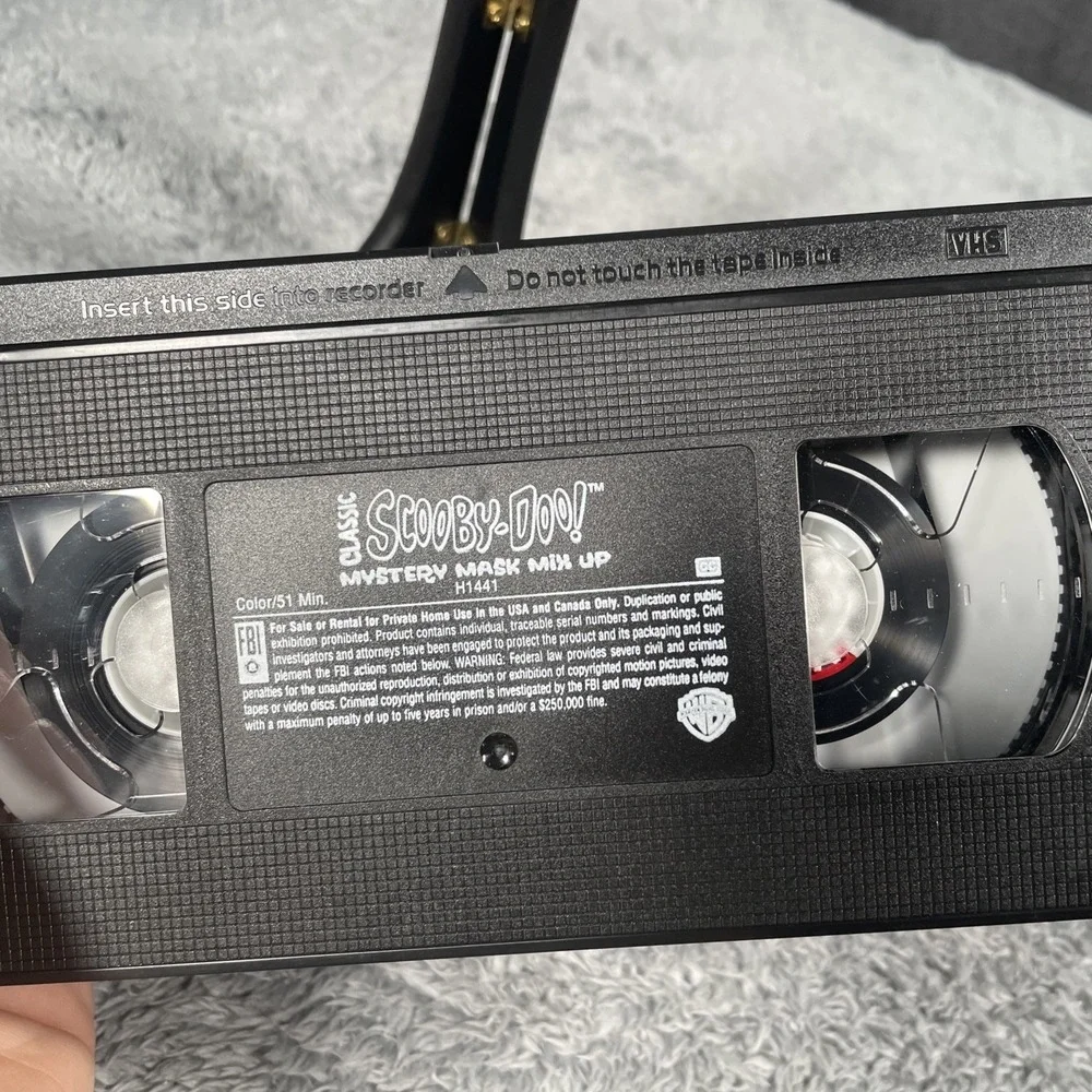 VTG Scooby-Doo! Mystery Mask Mix-Up (VHS 1995) Cartoon Network Classic